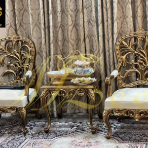 MZee Furniture Luxury Back Carved Chair
