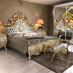 MZee Furniture Luxury Italian Victoria bed