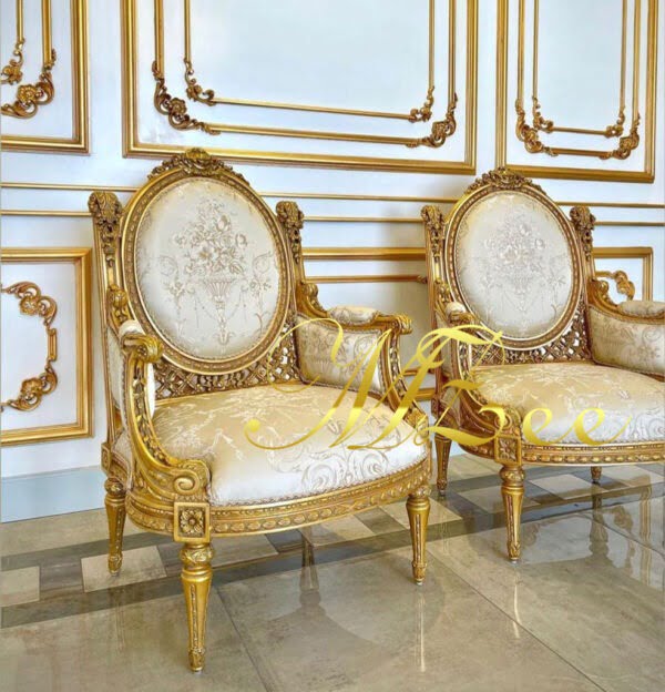 MZee Furniture Luxury Master Chairs