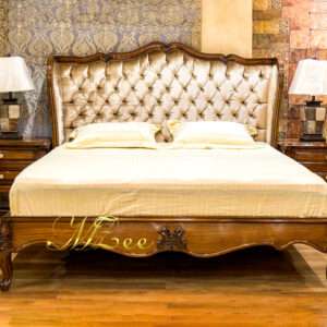 Classic style bed design